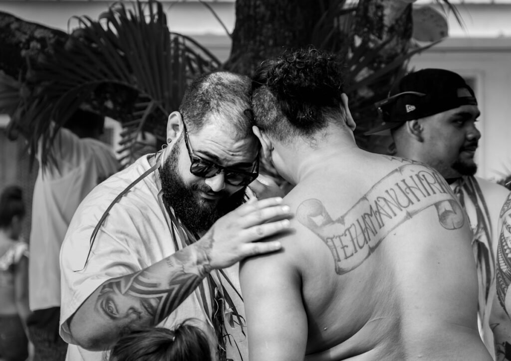 maxime heyraud et taikanapa tatau à tahaa