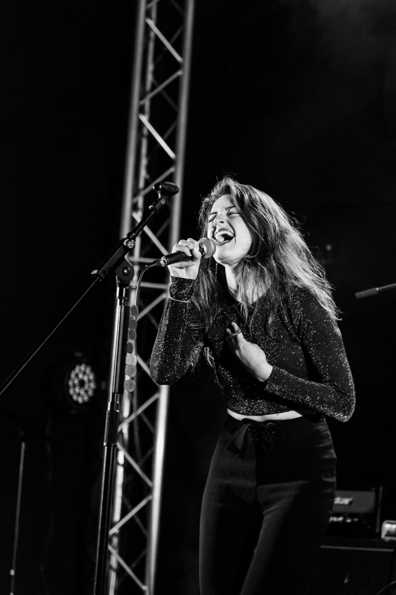 ciphered-concert-pit-dog-marie-production-20250308-29