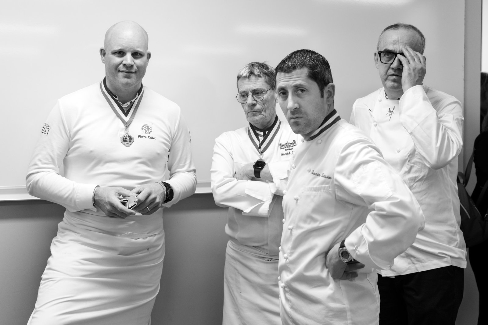 Portraits de plusieurs chefs étoilés français en noir et blanc à Saint Nazaire : Pierre Caillet, Benjamin Patissier, Gilles Poyac et Patrick Juhel