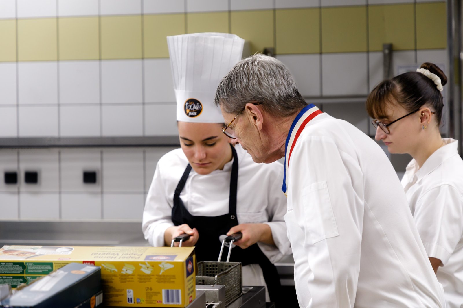 documentaire photos sur le concours culinaire les toqués de janzé au lycée hôtelier sainte anne à Saint Nazaire en loire atlantique