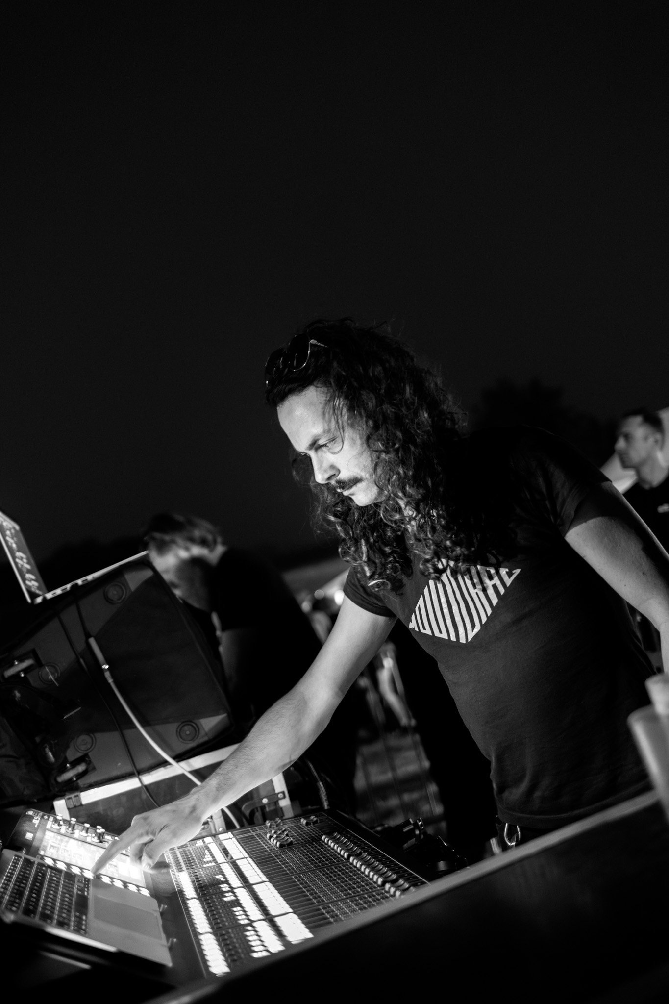 reportage photographie noir et blanc concert festival groupe rock breton moundrag 