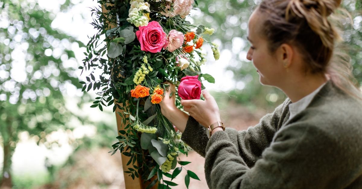 reportage documentaire auprès de Gwendoline, La pétale d'or, fleuriste à Moréac dans le Morbihan en Bretagne